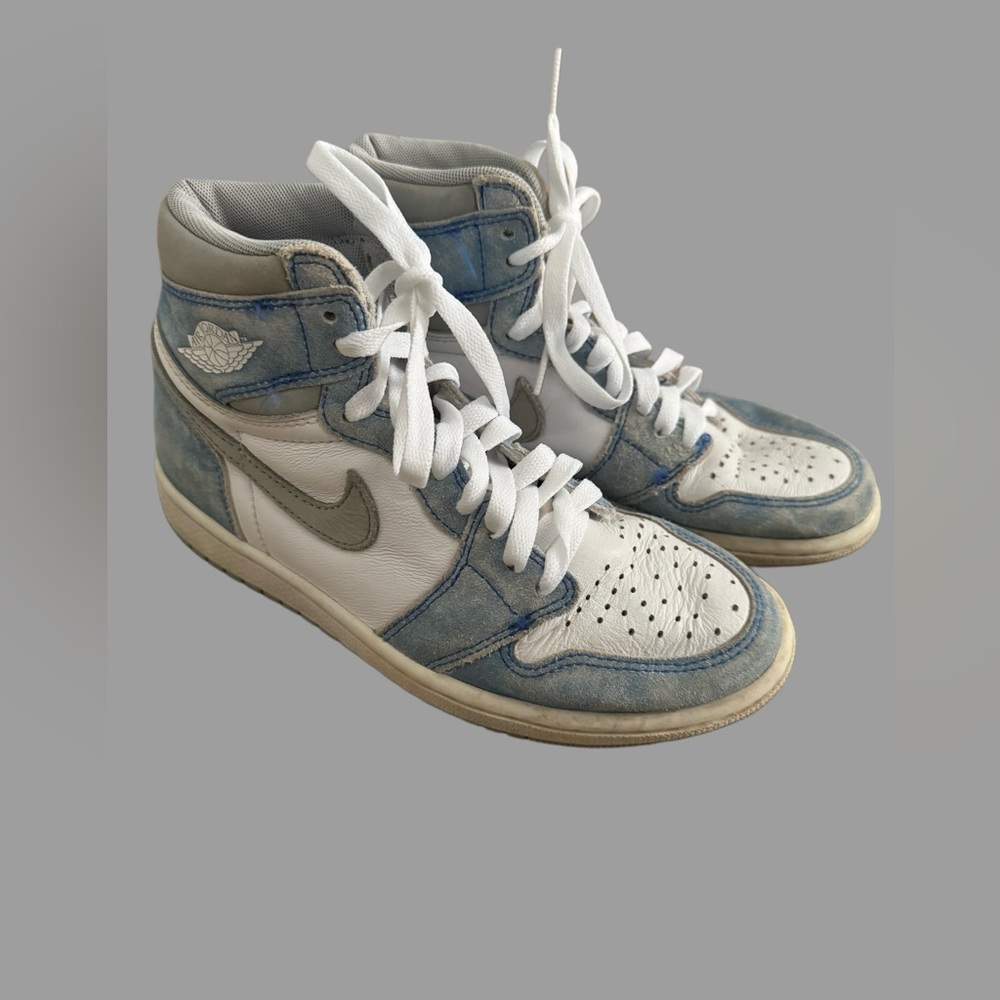 Nike Air Jordan Retro High OG Hyper Royal Gray and White Sneakers